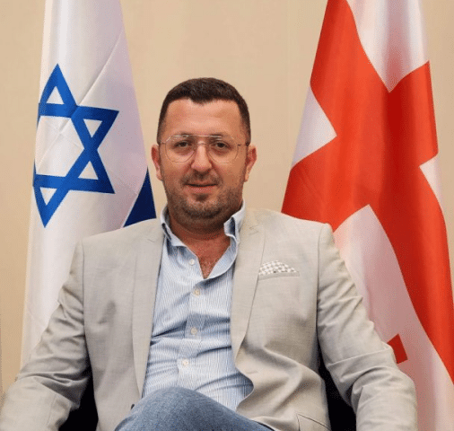חנן קריכלי - הבעלים של בטומי פור יו