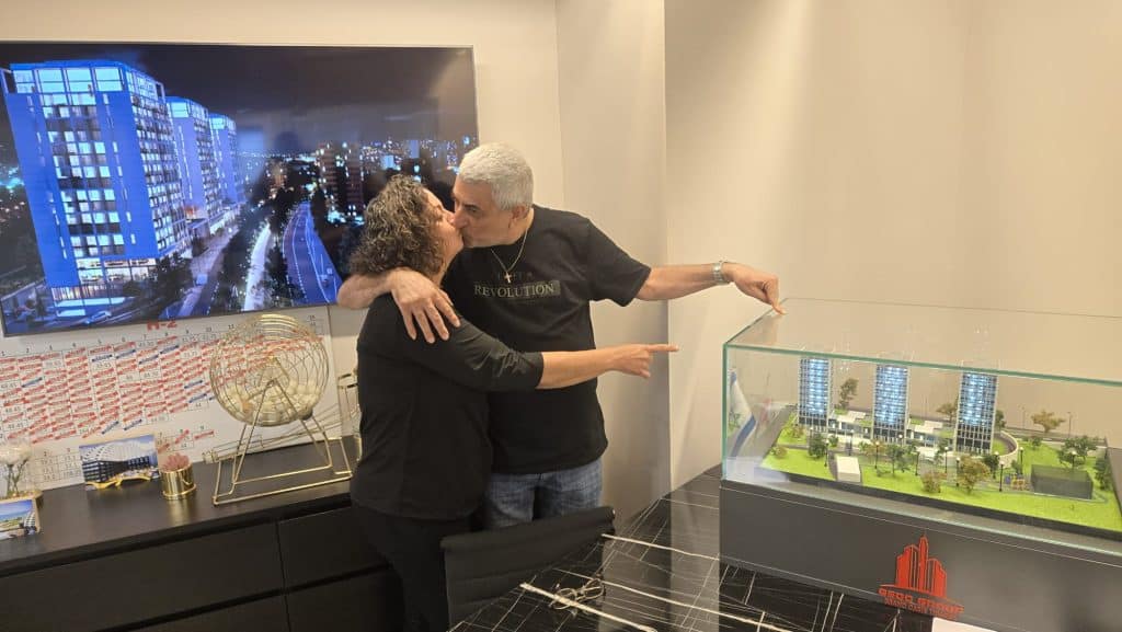 WhatsApp Image 2025-04-08 at 18.23.52